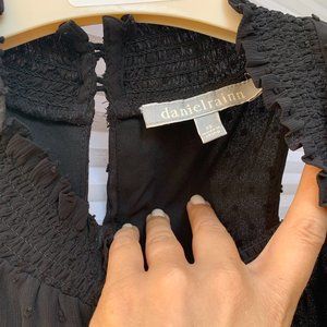 Daniel Rainn mock neck textured tank